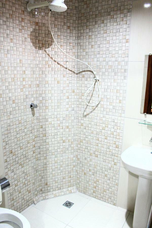 Pousada Renascer II Cachoeira Paulista Exteriör bild